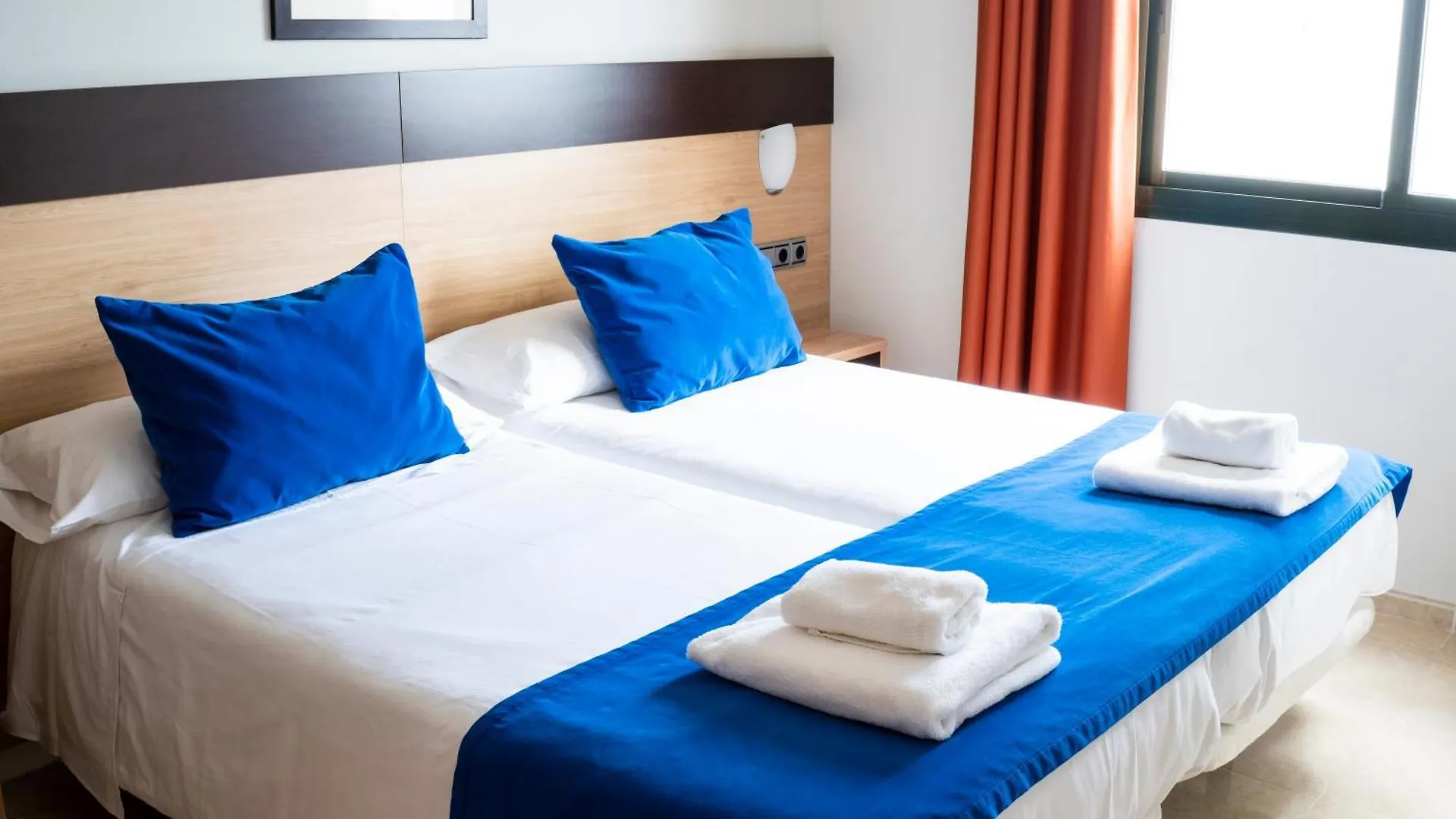 ****  Hotel Pocillos Playa, Solo Adultos بويرتو ذيل كارمين إسبانيا